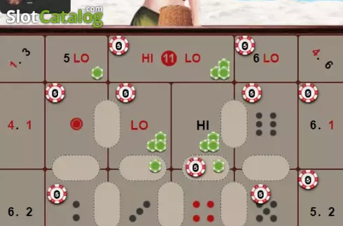 Screenshot of Thai HiLo gameplay showing features