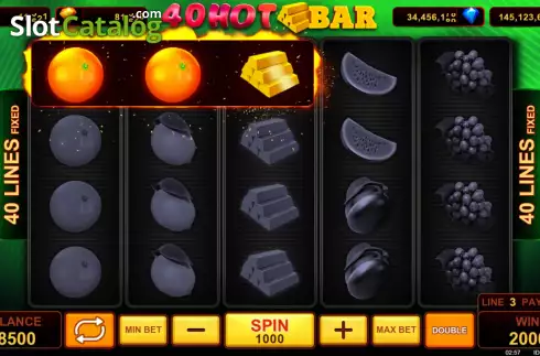 Gameplay screenshot displaying various bonus features in Pop 40 Hot Bar.
